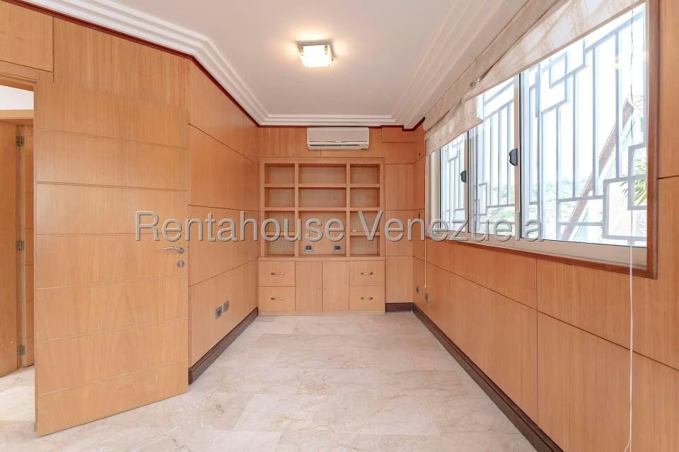 Casa (Multipes Niveles) en Venta en Las Marias, Distrito Metropolitano - 5