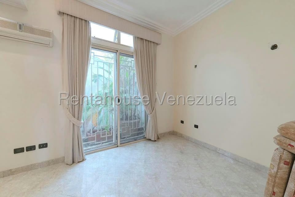 Casa (Multipes Niveles) en Venta en Las Marias, Distrito Metropolitano - 53