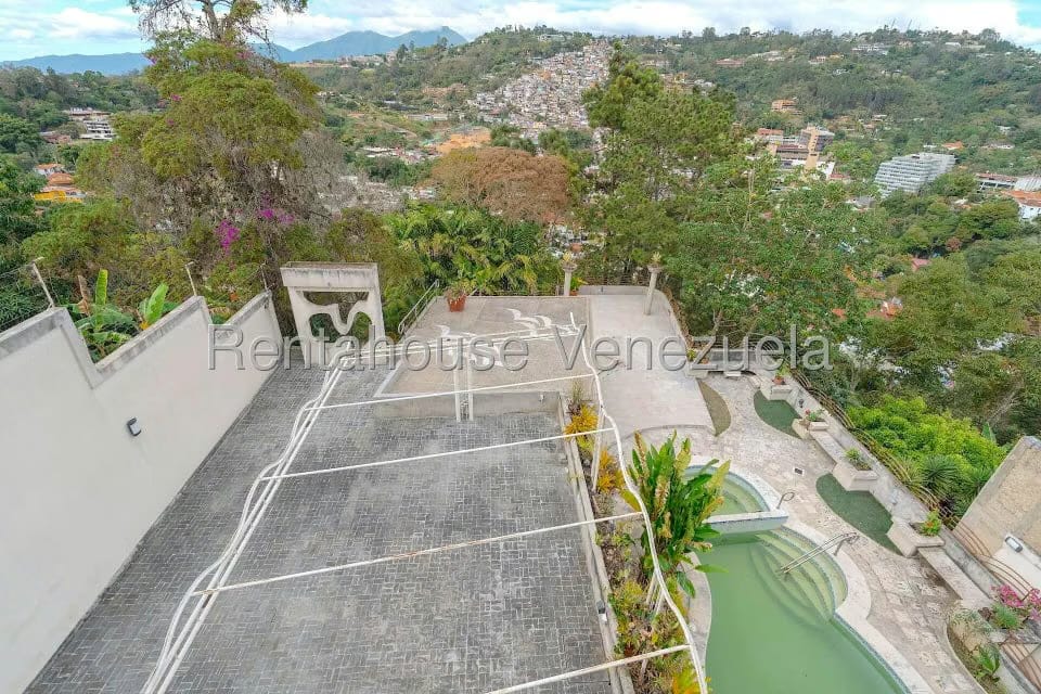 Casa (Multipes Niveles) en Venta en Las Marias, Distrito Metropolitano - 75