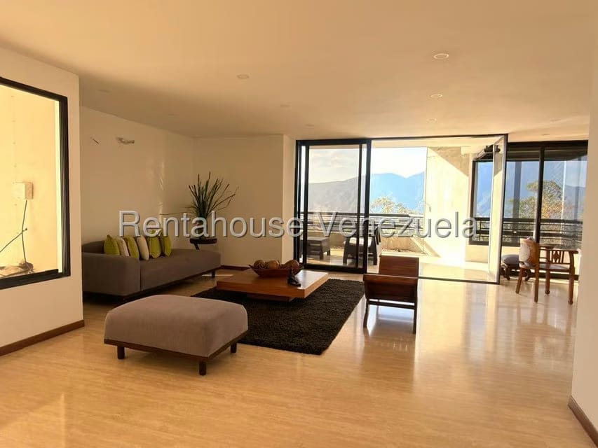Apartamento (1 Nivel) en Venta en Los Naranjos del Cafetal, Distrito Metropolitano - 3