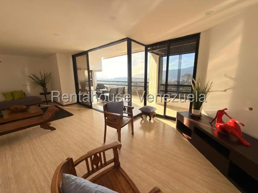 Apartamento (1 Nivel) en Venta en Los Naranjos del Cafetal, Distrito Metropolitano - 5