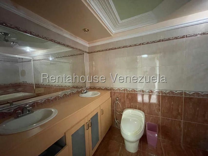 Casa (Multipes Niveles) en Venta en Pan de Azucar, Miranda - 30