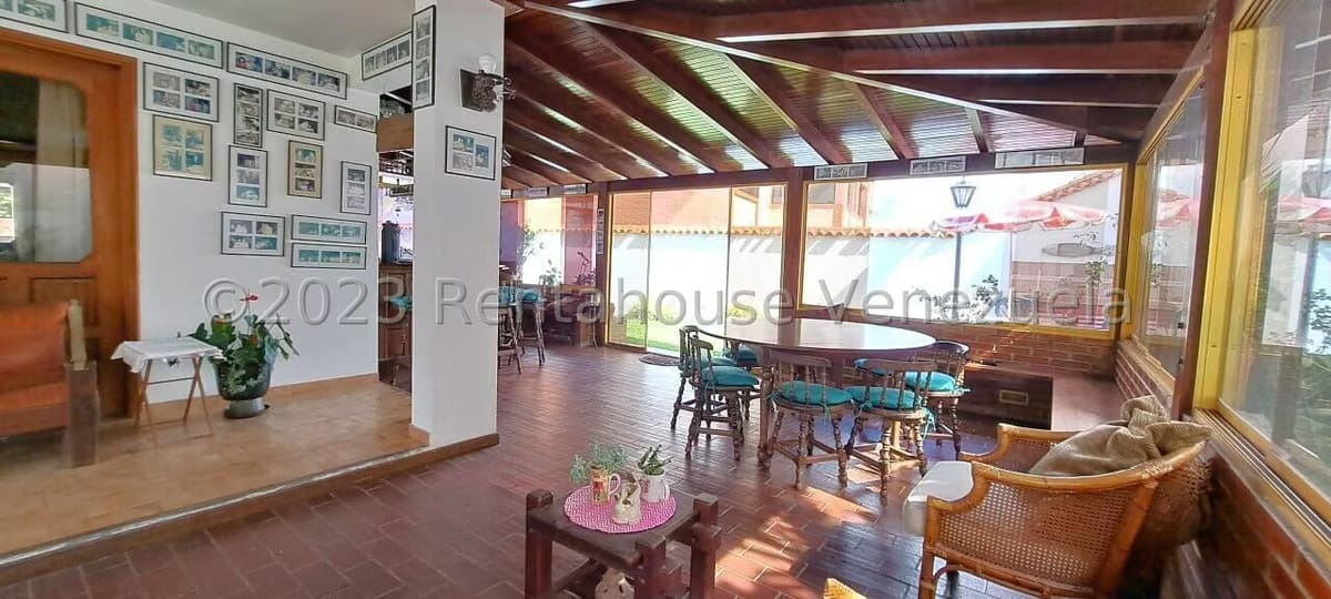 Casa (1 Nivel) en Venta en Los Samanes, Distrito Metropolitano - 13