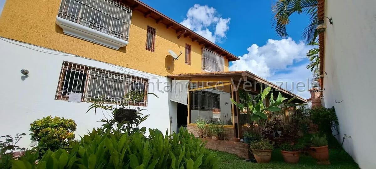 Casa (1 Nivel) en Venta en Los Samanes, Distrito Metropolitano - 17