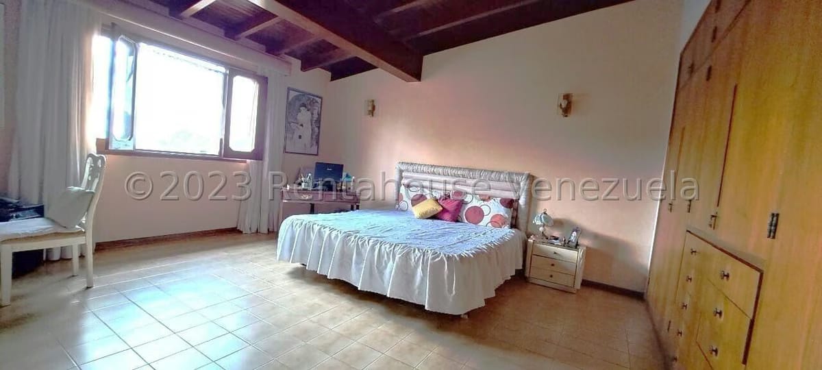 Casa (1 Nivel) en Venta en Los Samanes, Distrito Metropolitano - 23