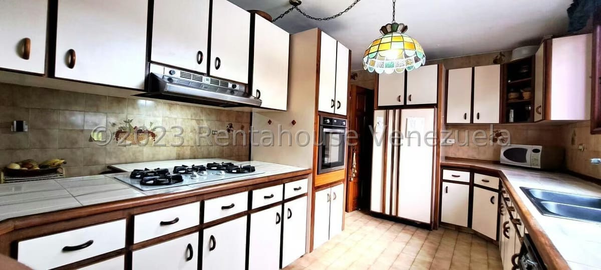 Casa (1 Nivel) en Venta en Los Samanes, Distrito Metropolitano - 28
