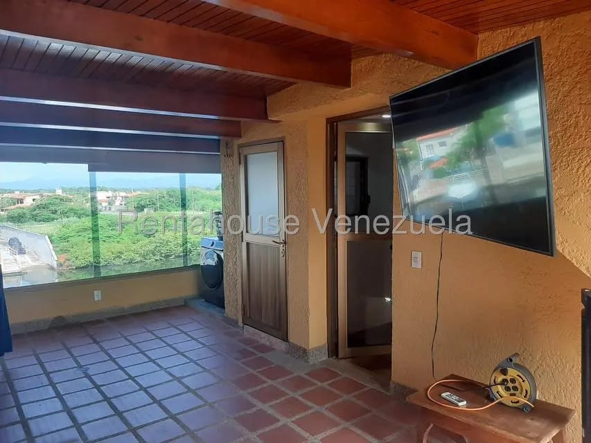 Townhouse (Multiples Niveles) en Venta en Puerto Encantado, Miranda - 27