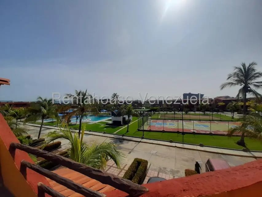 Townhouse (Multiples Niveles) en Venta en Puerto Encantado, Miranda - 33