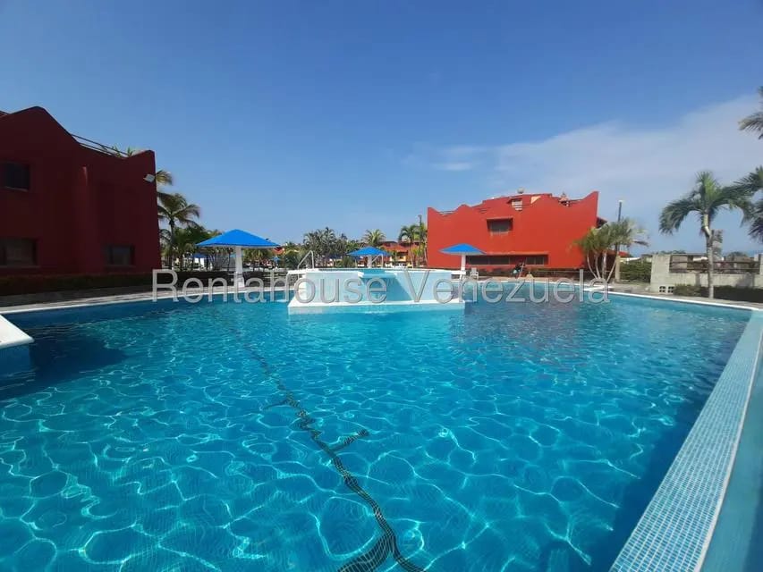 Townhouse (Multiples Niveles) en Venta en Puerto Encantado, Miranda - 42