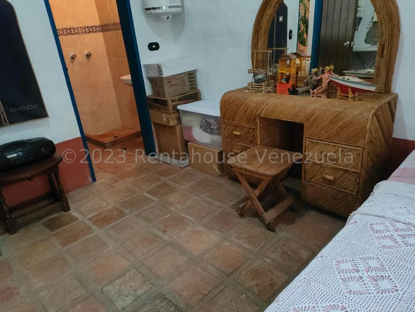 Townhouse (Multiples Niveles) en Venta en La Union, Distrito Metropolitano - 22