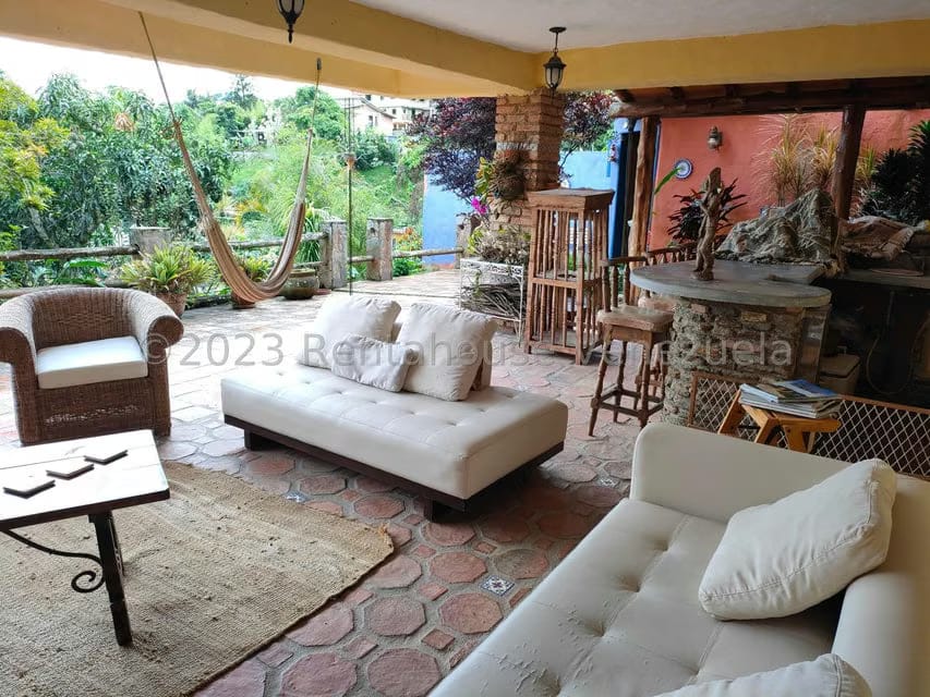Townhouse (Multiples Niveles) en Venta en La Union, Distrito Metropolitano - 5
