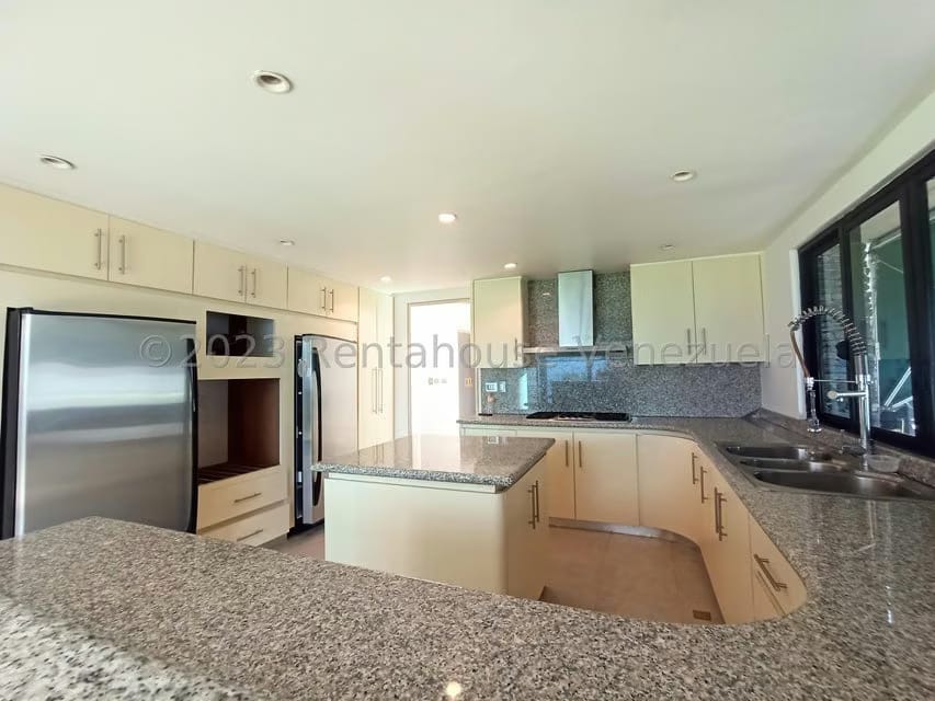 Casa (Duplex) en Venta en Alto Hatillo, Distrito Metropolitano - 14