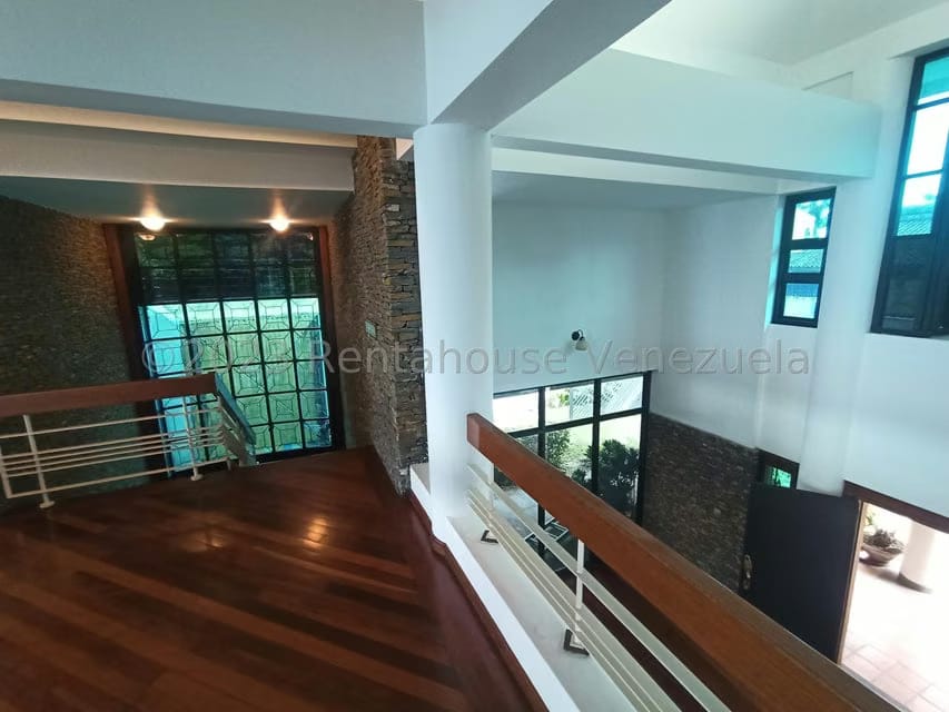 Casa (Duplex) en Venta en Alto Hatillo, Distrito Metropolitano - 20
