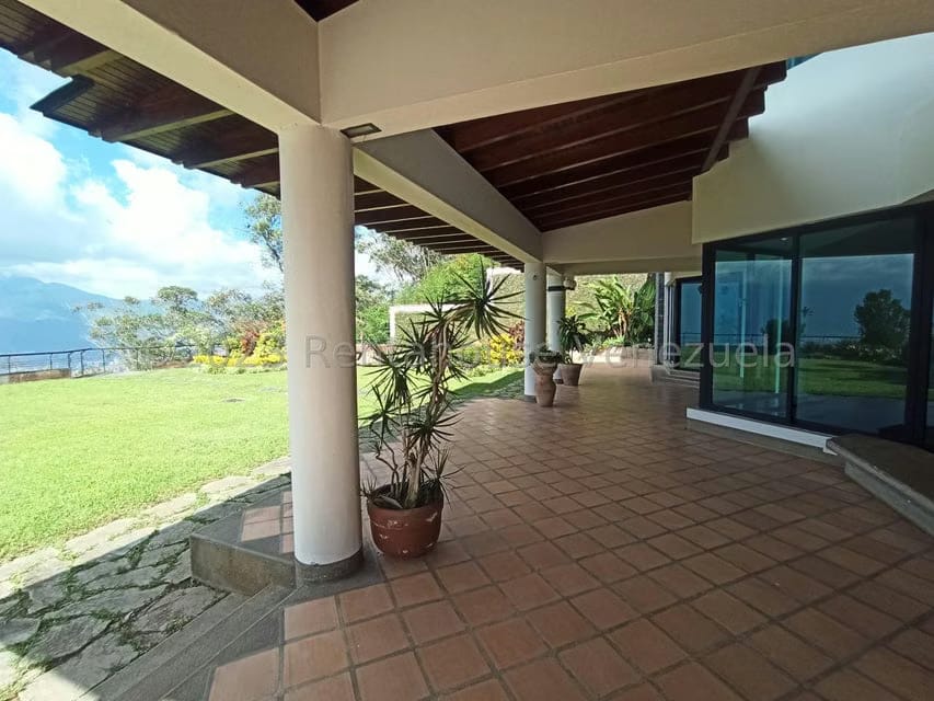 Casa (Duplex) en Venta en Alto Hatillo, Distrito Metropolitano - 41