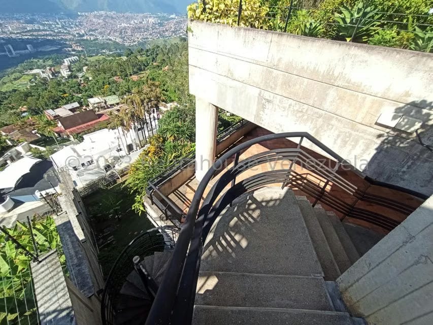 Casa (Duplex) en Venta en Alto Hatillo, Distrito Metropolitano - 48