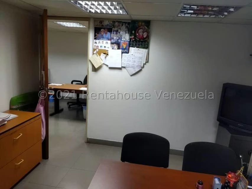 Comercial (Local Comercial) en Venta en San Martin, Distrito Metropolitano - 9