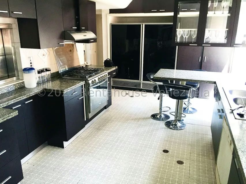 Apartamento (Multiples Niveles) en Venta en La Castellana, Distrito Metropolitano - 3