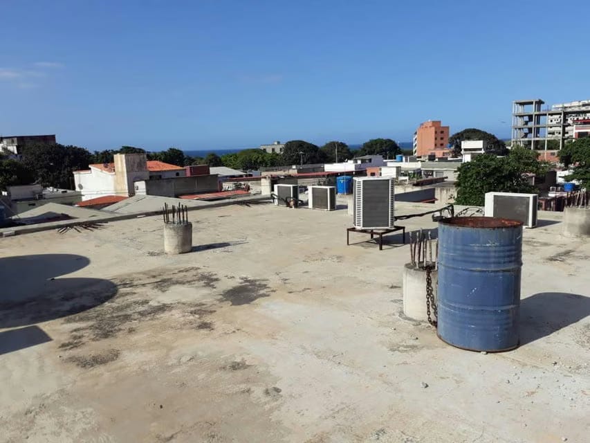 Comercial (Edificio) en Venta en La Atlantida, Vargas - 33