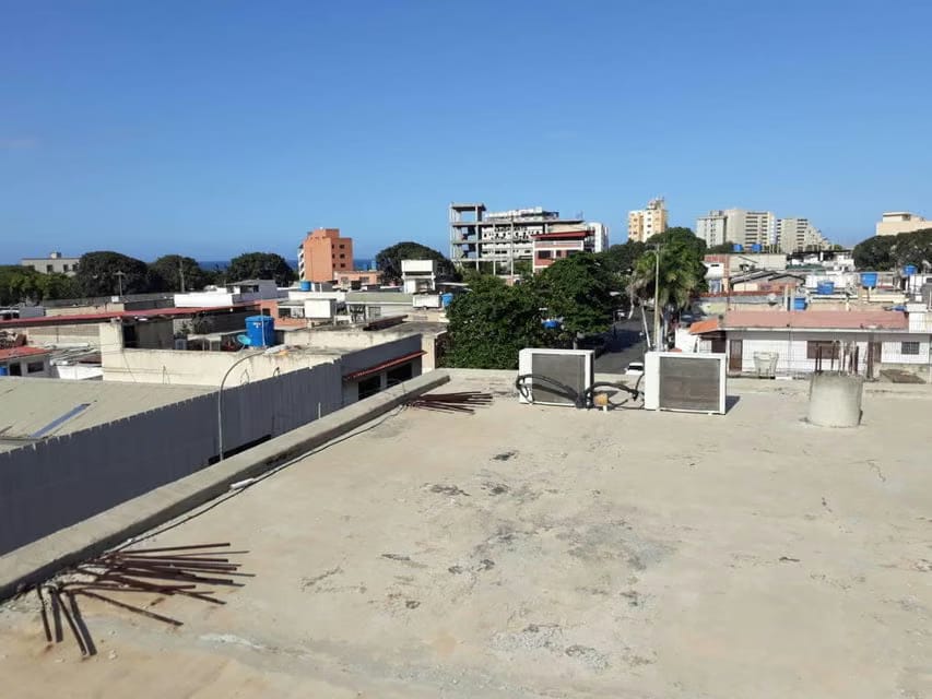 Comercial (Edificio) en Venta en La Atlantida, Vargas - 36