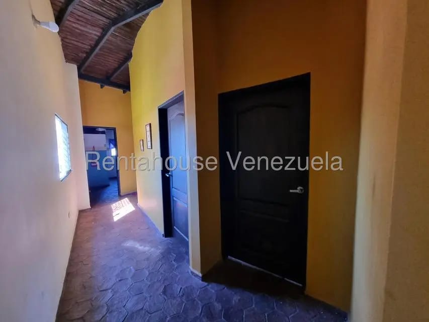Townhouse (Duplex) en Venta en Los Llanitos de Tabay, Merida - 16