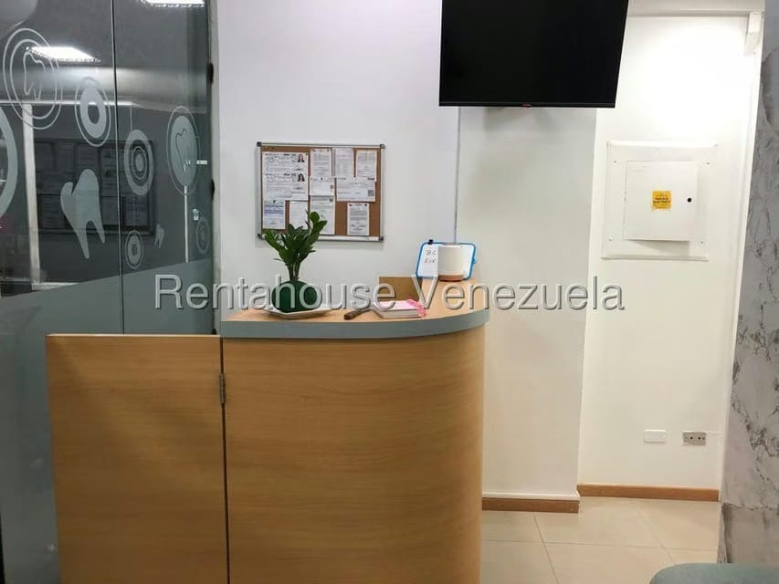 Comercial (Consultorio Medico) en Alquiler en El Cafetal, Distrito Metropolitano - 3