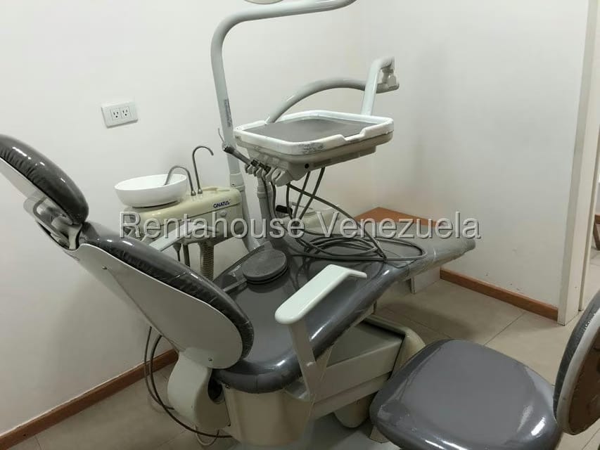 Comercial (Consultorio Medico) en Alquiler en El Cafetal, Distrito Metropolitano - 5