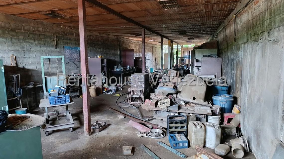 Comercial (Local Comercial) en Alquiler en El Socorro, Carabobo - 5