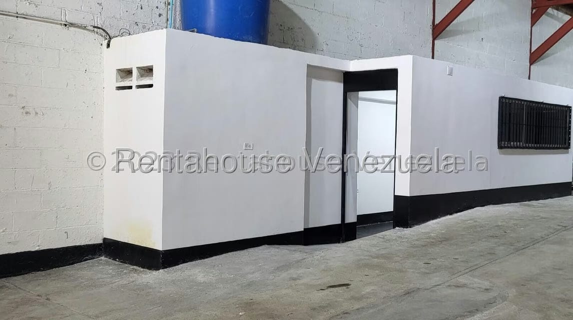 Comercial (Galpon - Deposito) en Alquiler en La Yaguara, Distrito Metropolitano - 20