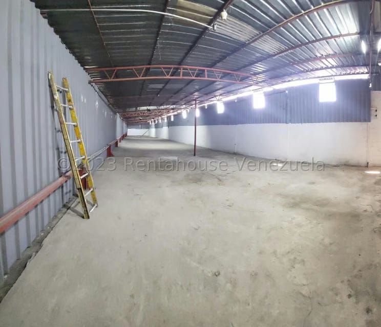 Comercial (Galpon - Deposito) en Alquiler en La Yaguara, Distrito Metropolitano - 46