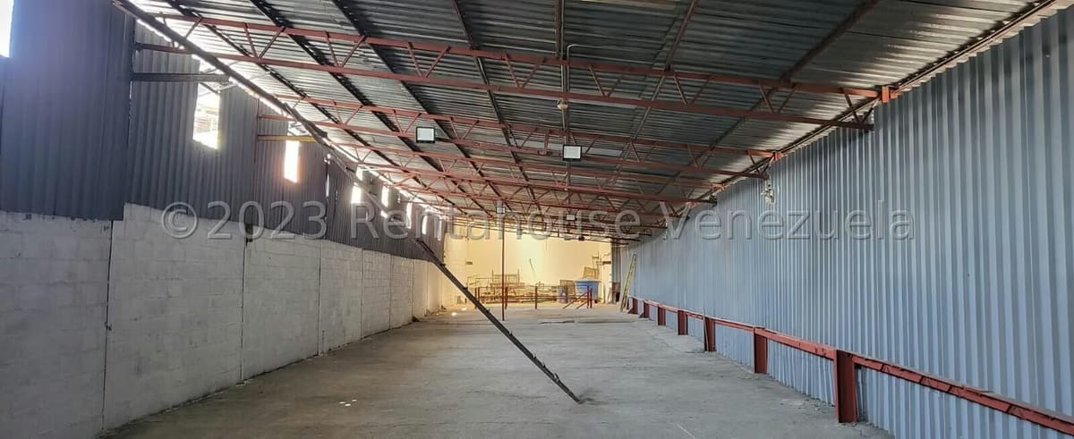 Comercial (Galpon - Deposito) en Alquiler en La Yaguara, Distrito Metropolitano - 77