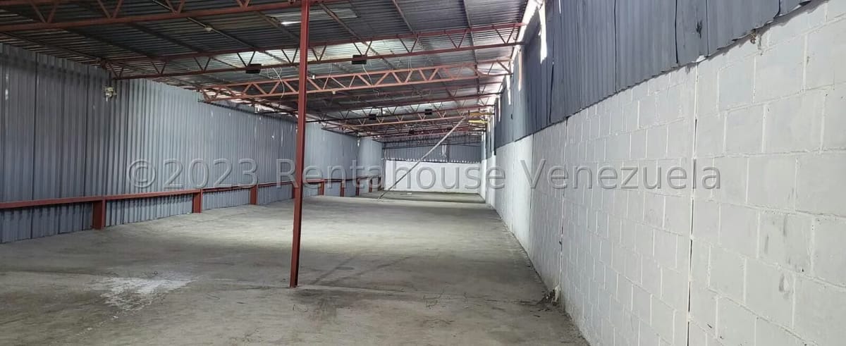 Comercial (Galpon - Deposito) en Alquiler en La Yaguara, Distrito Metropolitano - 94