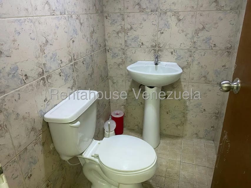 Comercial (Local Comercial) en Venta en Montalban I, Distrito Metropolitano - 15