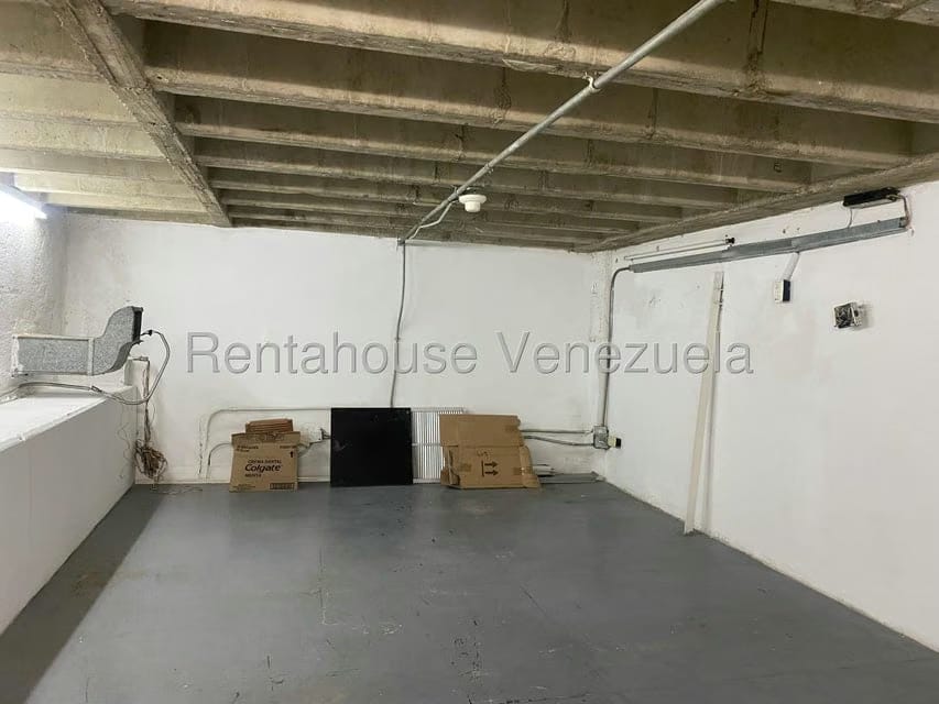 Comercial (Local Comercial) en Venta en Montalban I, Distrito Metropolitano - 18