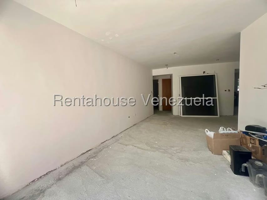 Apartamento (1 Nivel) en Venta en El Cigarral, Distrito Metropolitano - 12