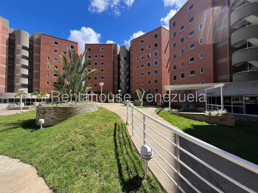 Apartamento (1 Nivel) en Venta en El Cigarral, Distrito Metropolitano - 25