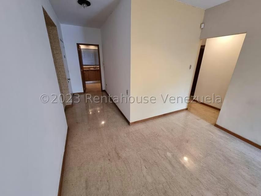 Apartamento (1 Nivel) en Venta en Campo Alegre, Distrito Metropolitano - 6
