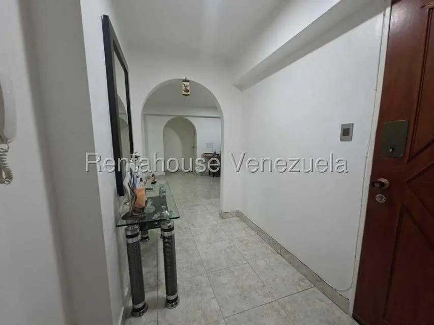 Apartamento (1 Nivel) en Venta en Montalban III, Distrito Metropolitano - 12