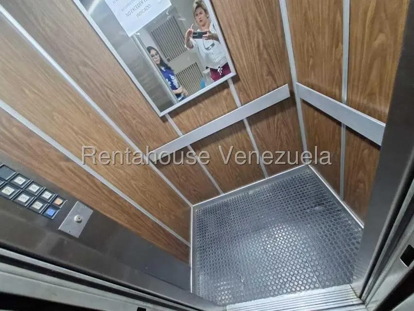 Apartamento (1 Nivel) en Venta en Montalban III, Distrito Metropolitano - 13