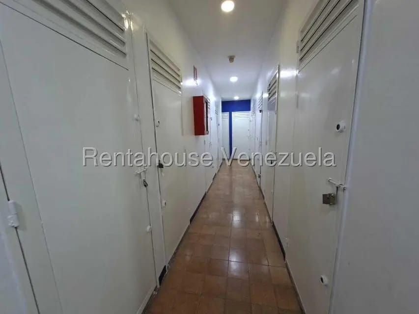 Apartamento (1 Nivel) en Venta en Montalban III, Distrito Metropolitano - 18