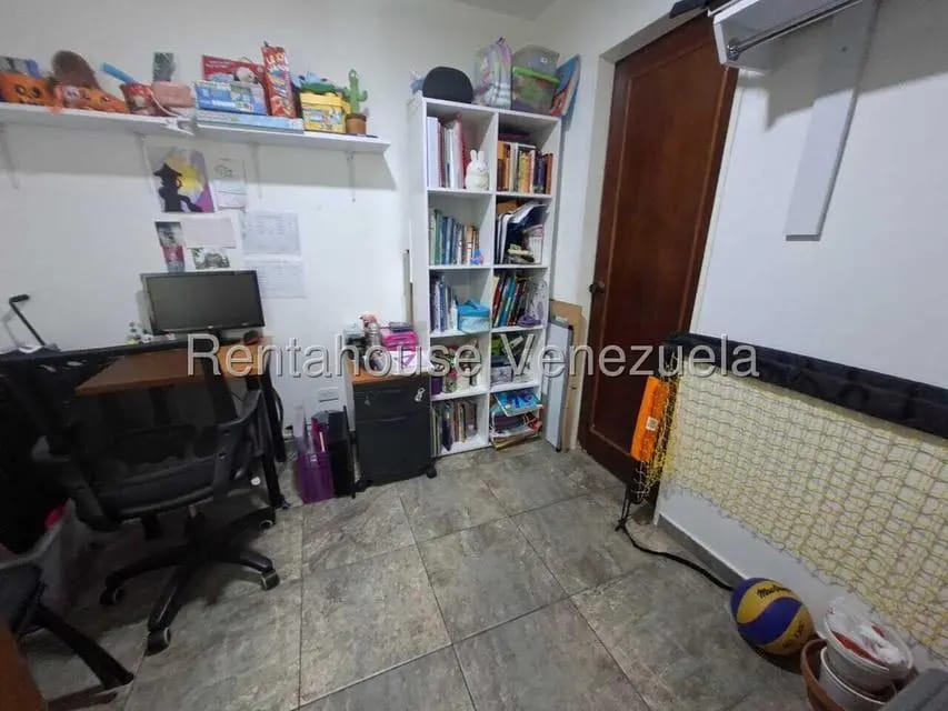 Apartamento (1 Nivel) en Venta en Montalban III, Distrito Metropolitano - 8
