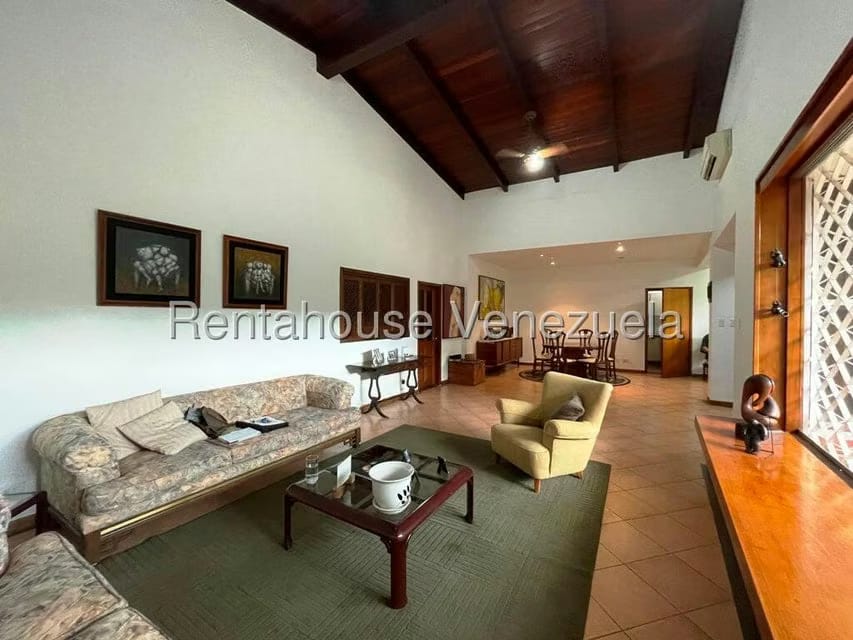 Casa (Duplex) en Venta en Los Chorros, Distrito Metropolitano - 18