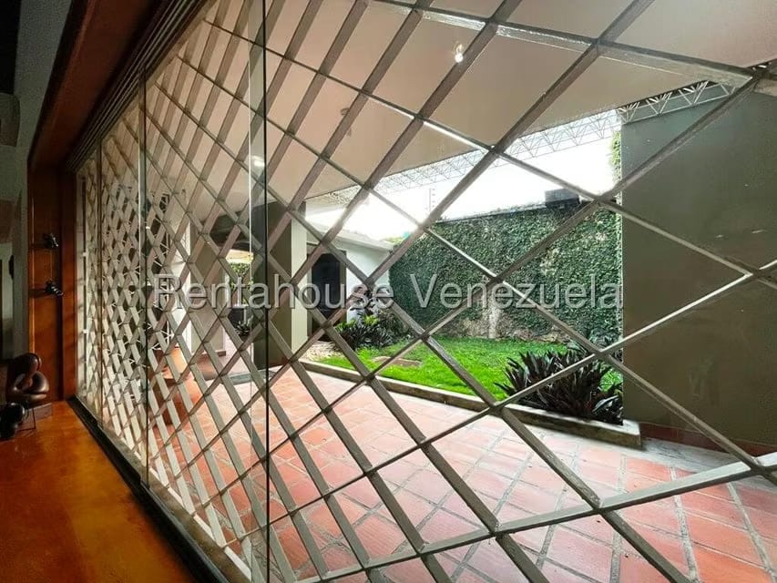 Casa (Duplex) en Venta en Los Chorros, Distrito Metropolitano - 19