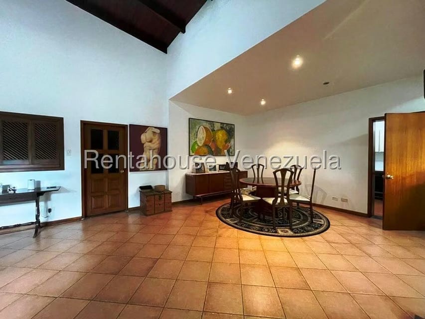 Casa (Duplex) en Venta en Los Chorros, Distrito Metropolitano - 22