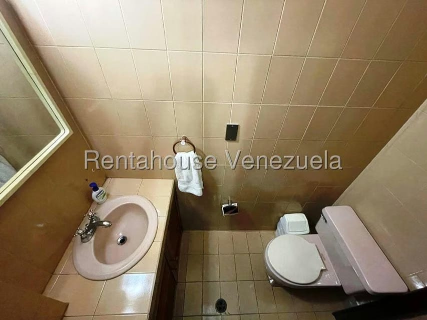 Casa (Duplex) en Venta en Los Chorros, Distrito Metropolitano - 29