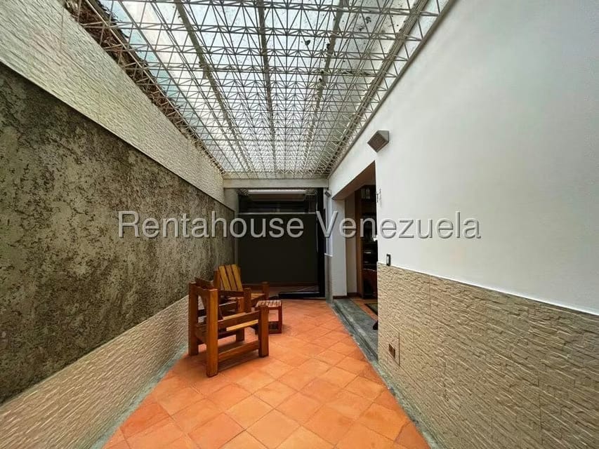 Casa (Duplex) en Venta en Los Chorros, Distrito Metropolitano - 36