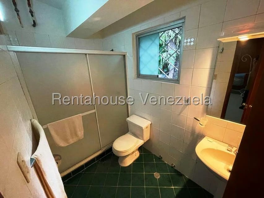 Casa (Duplex) en Venta en Los Chorros, Distrito Metropolitano - 50