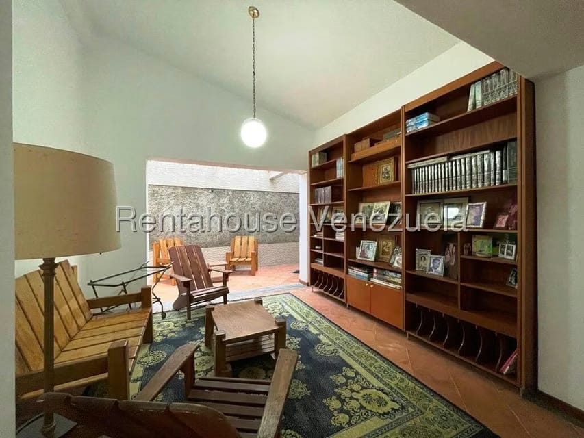 Casa (Duplex) en Venta en Los Chorros, Distrito Metropolitano - 6