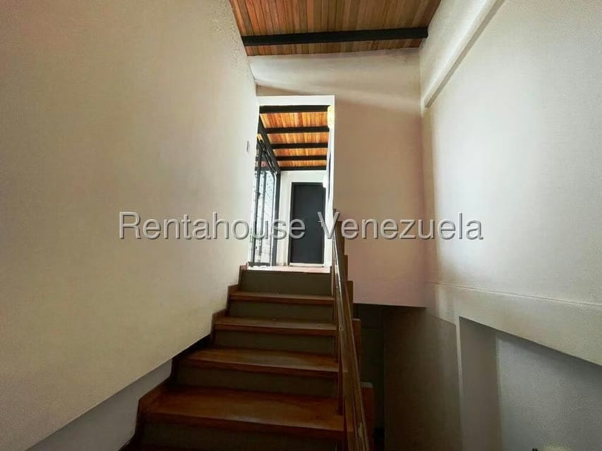 Casa (Duplex) en Venta en Los Chorros, Distrito Metropolitano - 69