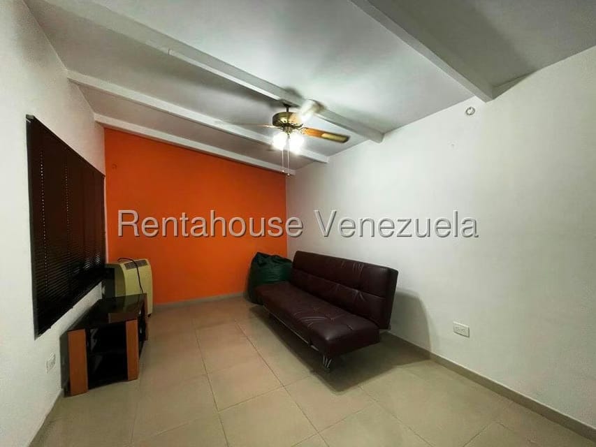 Casa (Duplex) en Venta en Los Chorros, Distrito Metropolitano - 71
