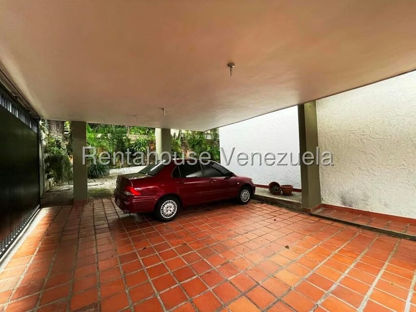 Casa (Duplex) en Venta en Los Chorros, Distrito Metropolitano - 84